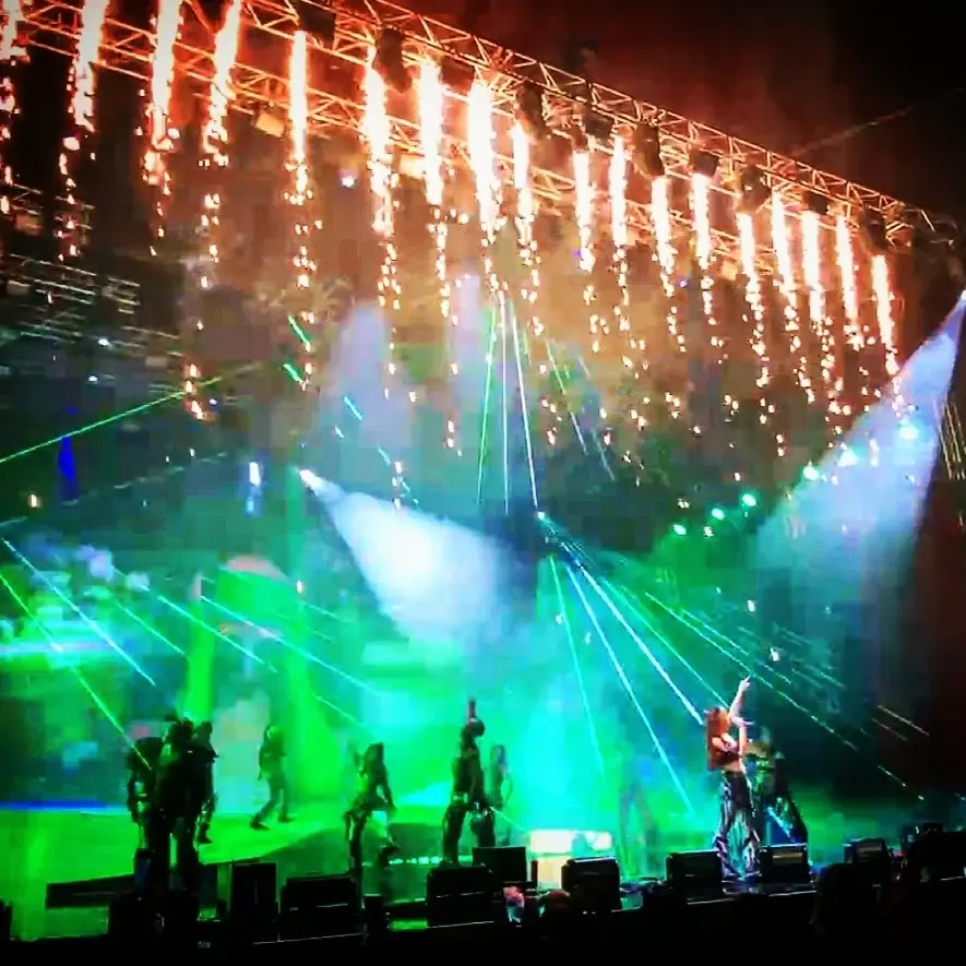 Ishow Fuegos Artificiales 3